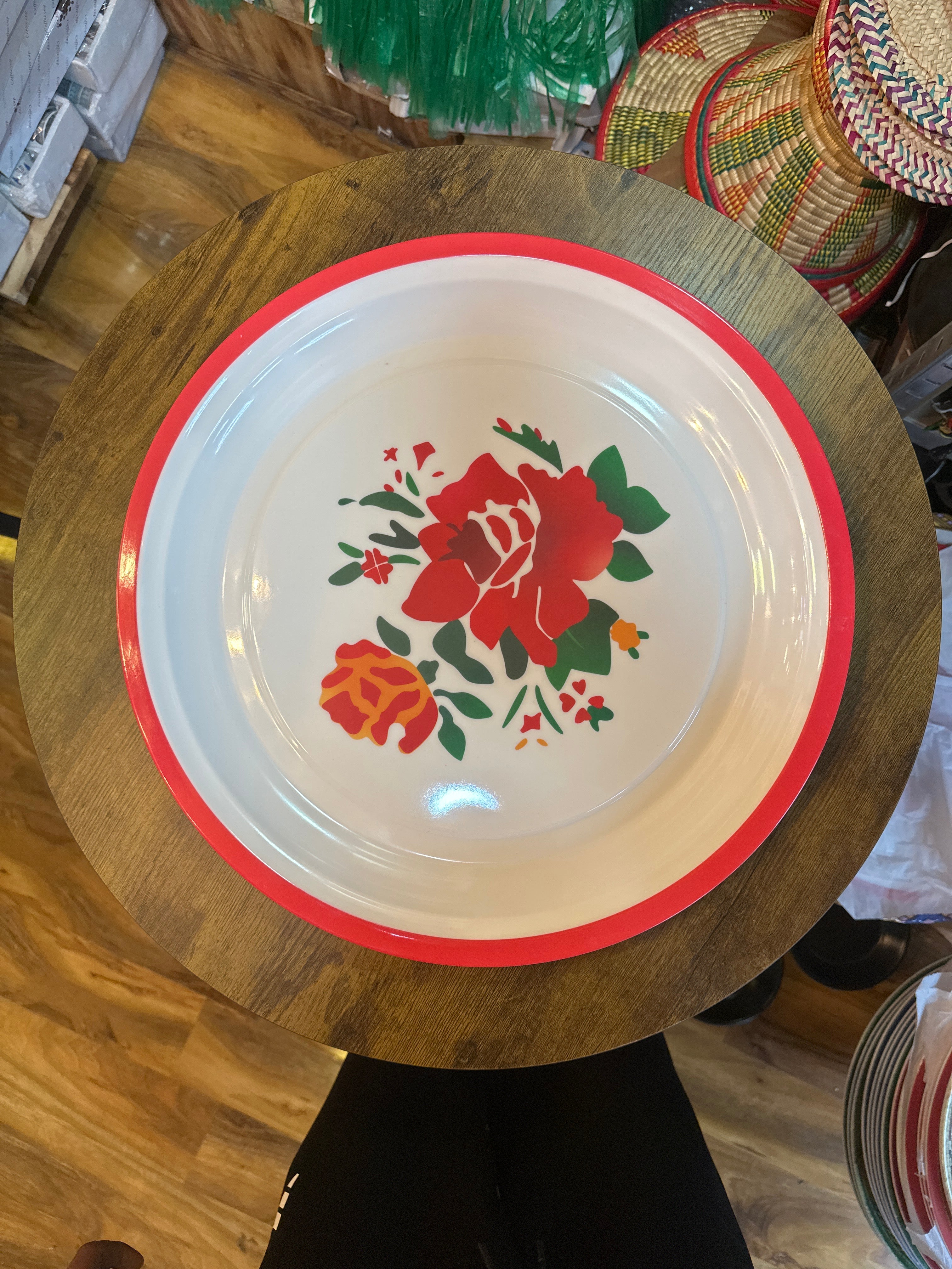 Tray traditional