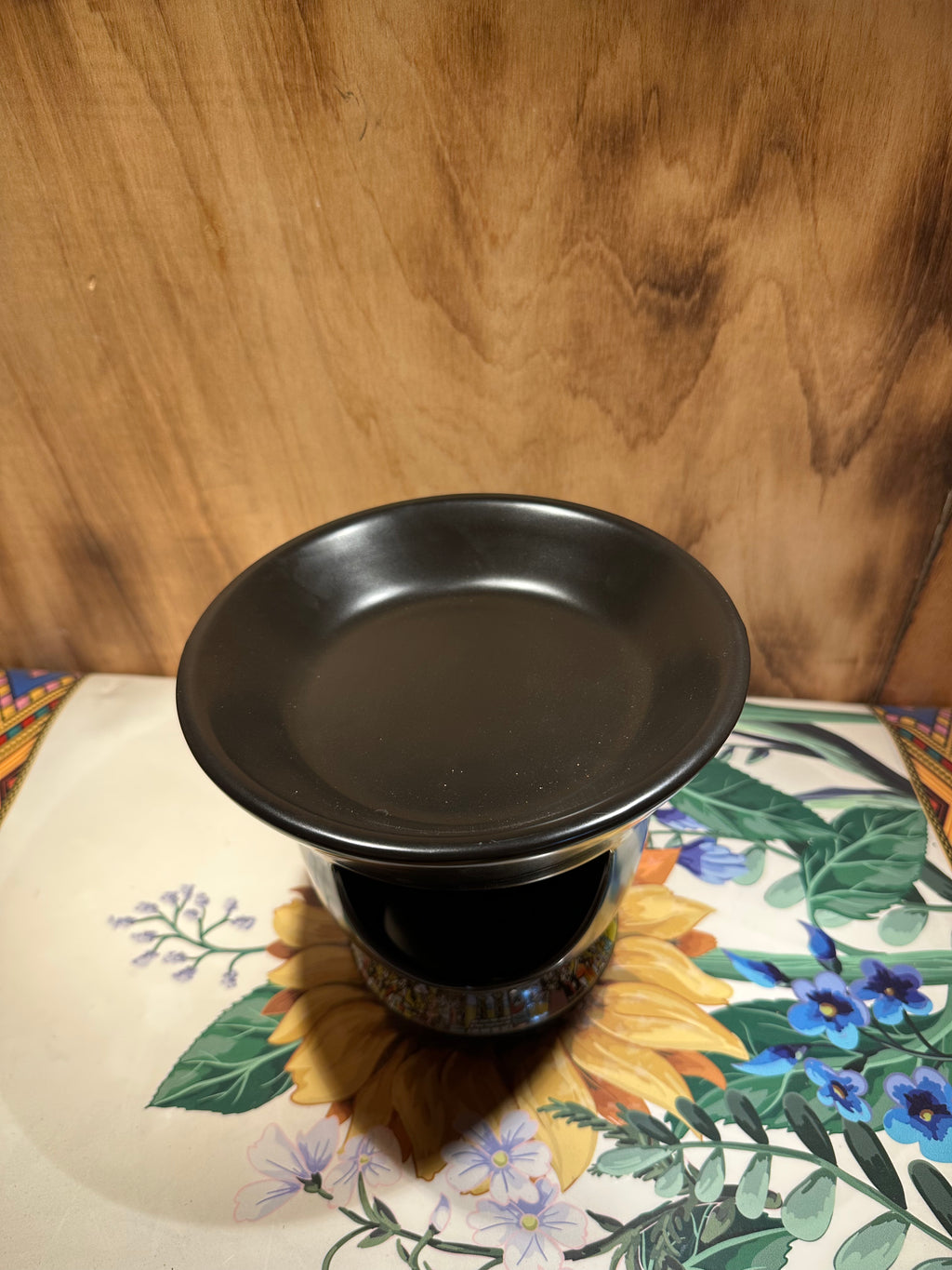 Sekela teibs ceramic